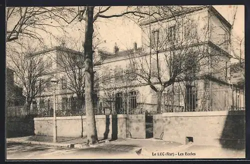 AK Le Luc, Les Écoles