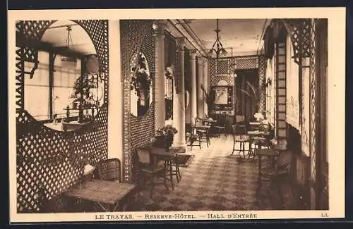 AK Le Trayas, Réserve-Hôtel, Hall d`entrée