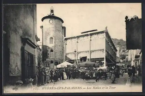 AK Hyères-les-Palmiers, Les Halles et la Tour