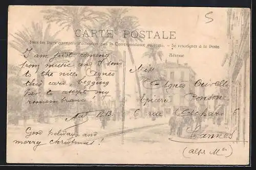 AK Hyères-les-Palmiers, Place des Palmiers avec passants et palmiers majestueux