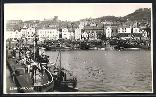 AK Scarborough, The Harbour