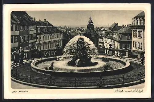AK Gotha, Blick vom Schloss auf Springbrunnen und Ortspartie
