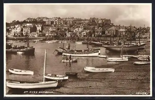 AK St. Ives, Harbour