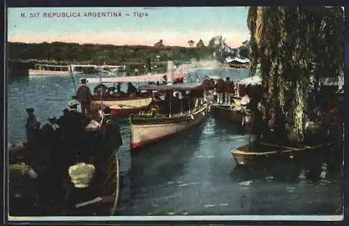 AK Tigre, Flusspartie mit Booten
