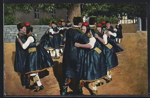 AK Paare beim Schwälmer Tanz, Hessische Trachten