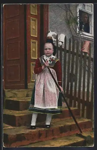 AK Hessenmädchen bei der Hausarbeit