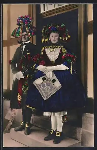 AK Schwälmer Brautpaar im Hochzeitsstaat in hessischer Tracht