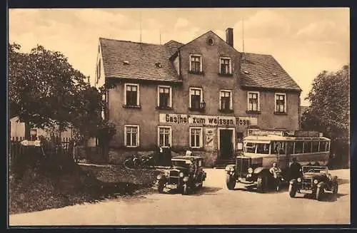 AK Claussnitz, Gasthof-Balletablissement zum weissen Ross, Bus und Autos