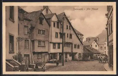 AK Berncastel, Alte Häuser, Strassenpartie
