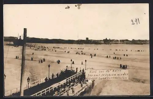Foto-AK Kiel, Zugefrorener Hafen, Minus 16 Grad