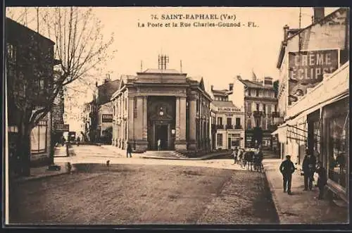 AK Saint-Raphaël, La Poste et la Rue Charles-Gounod