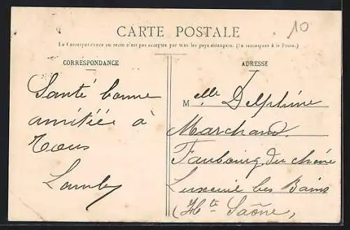 AK Hyères, Avenue de la Gare avec calèche et passants