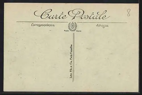 AK Hyères, Avenue des Îles d`Or avec commerces et passants