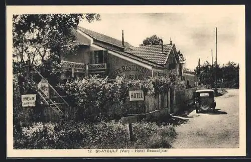 AK Saint-Aygulf, Hôtel Beauséjour et voiture ancienne devant l`entrée