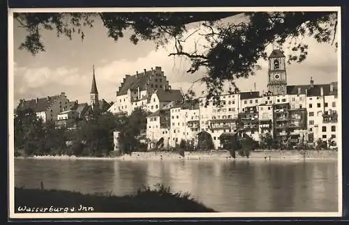 AK Wasserburg a. Inn, Teilansicht vom Ufer des Inns