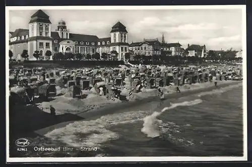AK Binz / Rügen, Blick Strand mit Hotels