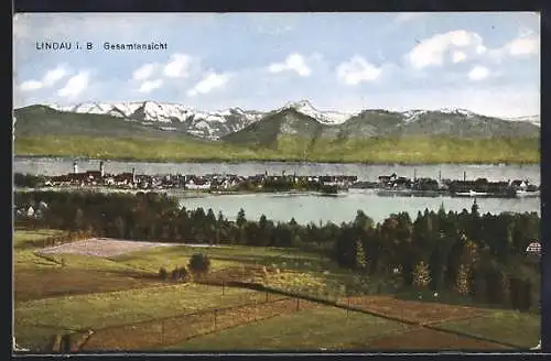 AK Lindau i. B., Gesamtansicht mit Berglandschaft