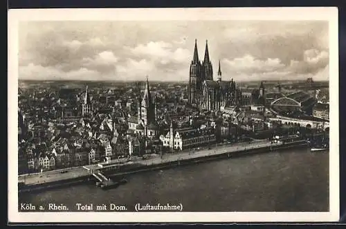 AK Köln a. Rhein, Totalansicht mit Dom, Fliegeraufnahme
