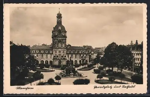 AK Mannheim, Paradeplatz mit Rathaus