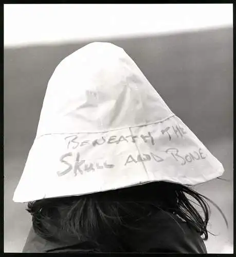 Fotografie Schauspieler Oliver Tobis am Set der Serie Die Schmuggler (Smugglers)