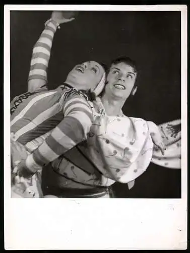 Fotografie Barbara Nordhaus-Lüdecke, Berlin, Manon Erfuhr und Rolf Jahnke, Tänzer der Berliner Staatsoper