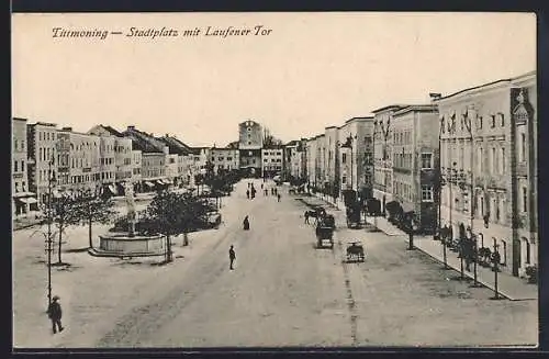 AK Tittmoning, Stadtplatz mit Laufener Tor