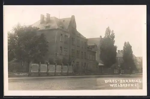 AK Wiesbaden, Strassenpartie an der Ypern-Kaserne