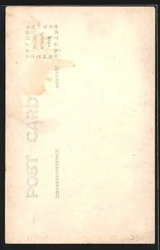 AK Mendoza, Standbild an einem Felsen