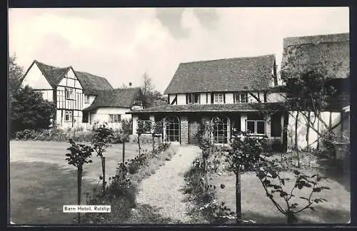 AK Ruislip, Barn Hotel