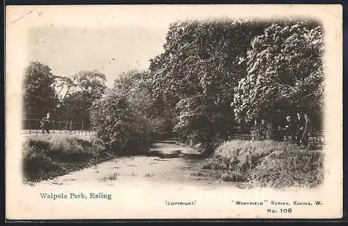 AK Ealing, Walpole Park