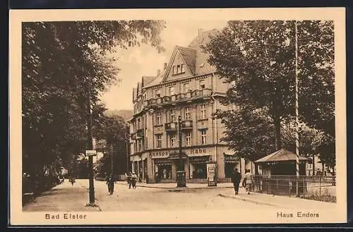 AK Bad Elster, Hotel Haus Enders mit Strassenpartie