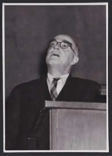 Fotografie Erhard E. Rogge, München, Schriftsteller Thronton Wilderbei einem Vortrag im Hebbeltheater