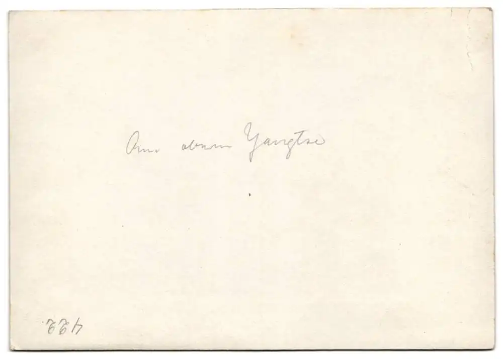 3 Fotografien Ansicht China, Chinesische Mönche vor einer Statue, Segelschiff auf dem oberen Jangtse Fluss 4