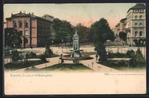 AK Kassel, Friedrich-Wilhelmsplatz mit Strassenpartie