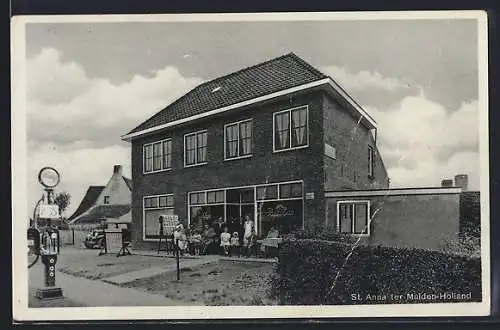 AK St. Anna ter Muiden, Cafe Pays-Bas P. F. de Kaestecker, Tankstelle