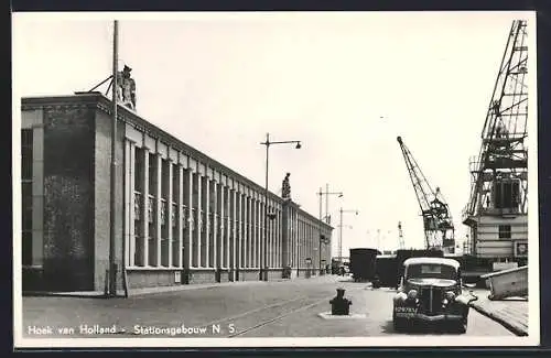 AK Hoek van Holland, Stationsgebouw