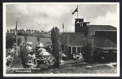 AK Sneek, Sneekermeer, Terras Paviljoen Hotel