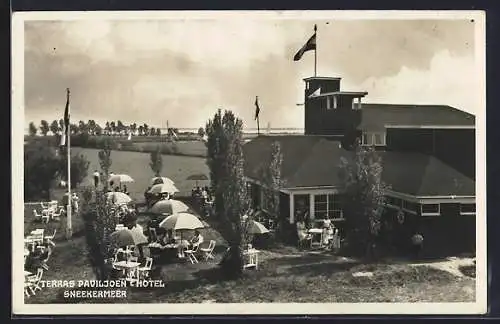 AK Sneek, Sneekermeer, Terras Pviljoen l`Hotel