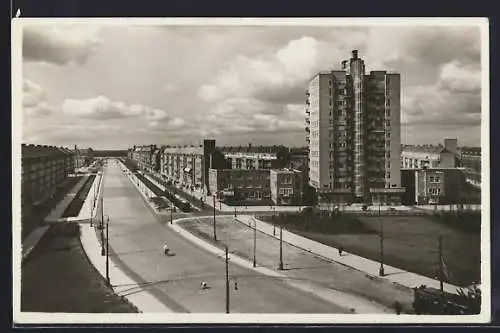 AK Amsterdam, Strassenansicht mit Wolkenkrabber