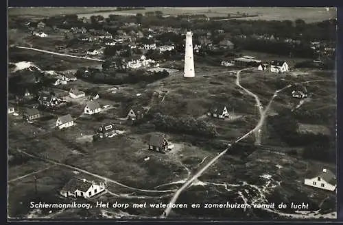 AK Schiermonnikoog, Het dorp met waterloren en zomerhuizen vanuit de lucht