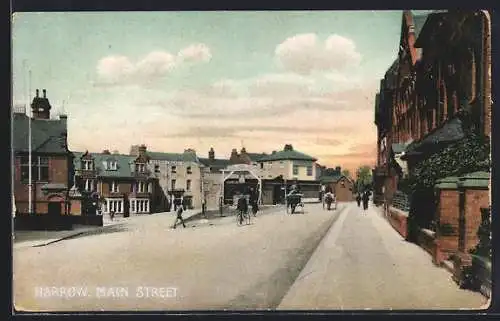 AK Harrow, Main Street