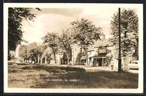 AK Moreton-in-the-Marsh, High Street