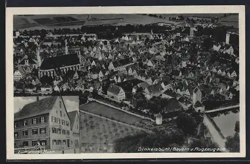 AK Dinkelsbühl /Bayern, Gasthaus Zum wilden Mann und Fliegeraufnahme des Ortes