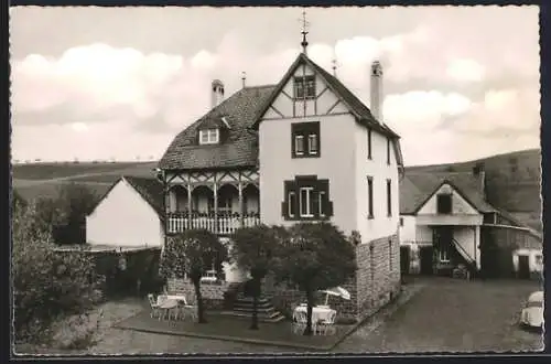 AK Hütterscheid /Kreis Bitburg, Gasthaus Jos. Koch