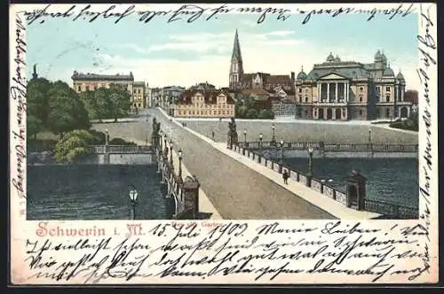 AK Schwerin / Mecklenburg, Der alte Garten mit Kirche