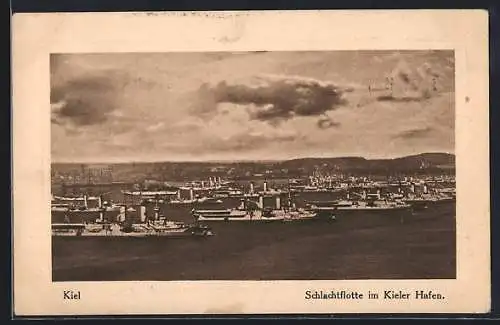 AK Kiel, Schlachtflotte im Hafen