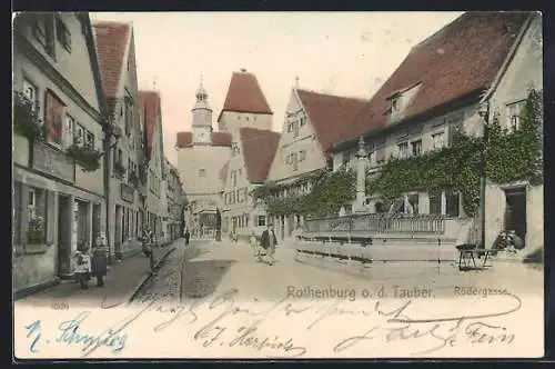 AK Rothenburg / Tauber, Stadttor am Ende der Rödergasse