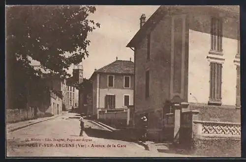 AK Puget-sur-Argens, Avenue de la Gare