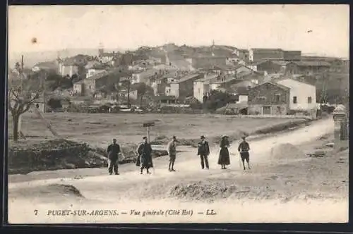 AK Puget-sur-Argens, Vue générale (Côté Est)