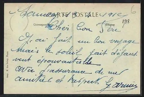 AK Sanary, La Mairie et palmiers avec habitants devant le bâtiment